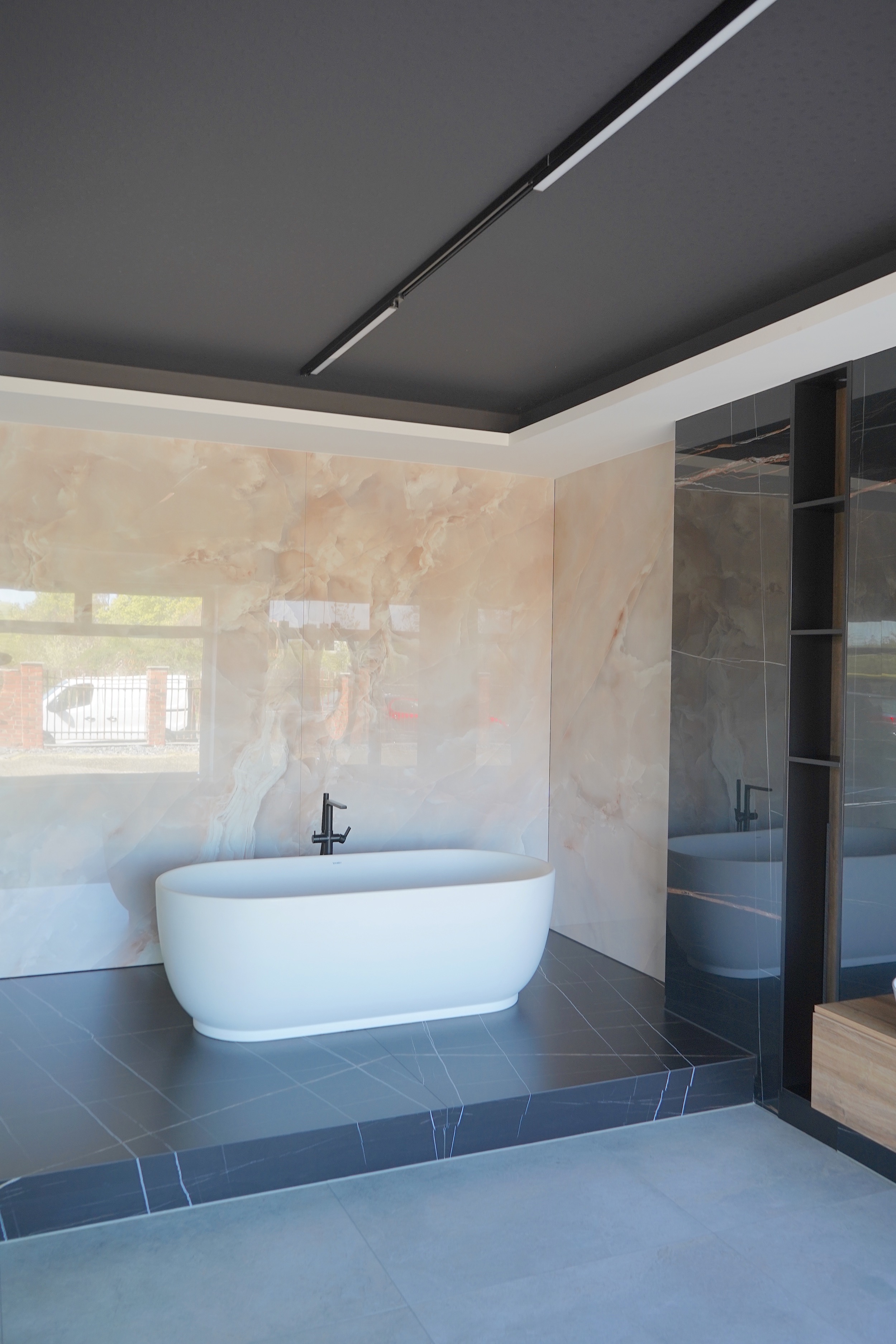 Camt-Steinbearbeitung-Riesa-Showroom-1